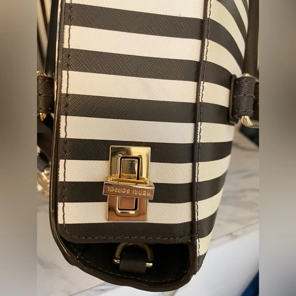 Henri Bendel Centennial Turnlock EUC - Picture 6 of 13